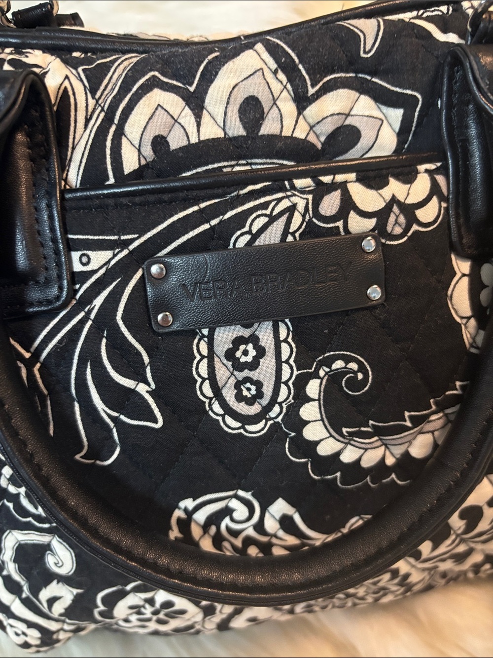 Vera Bradley Black & White Floral Quilted Shoulder Bag with Matching Pouches - Picture 2 of 11